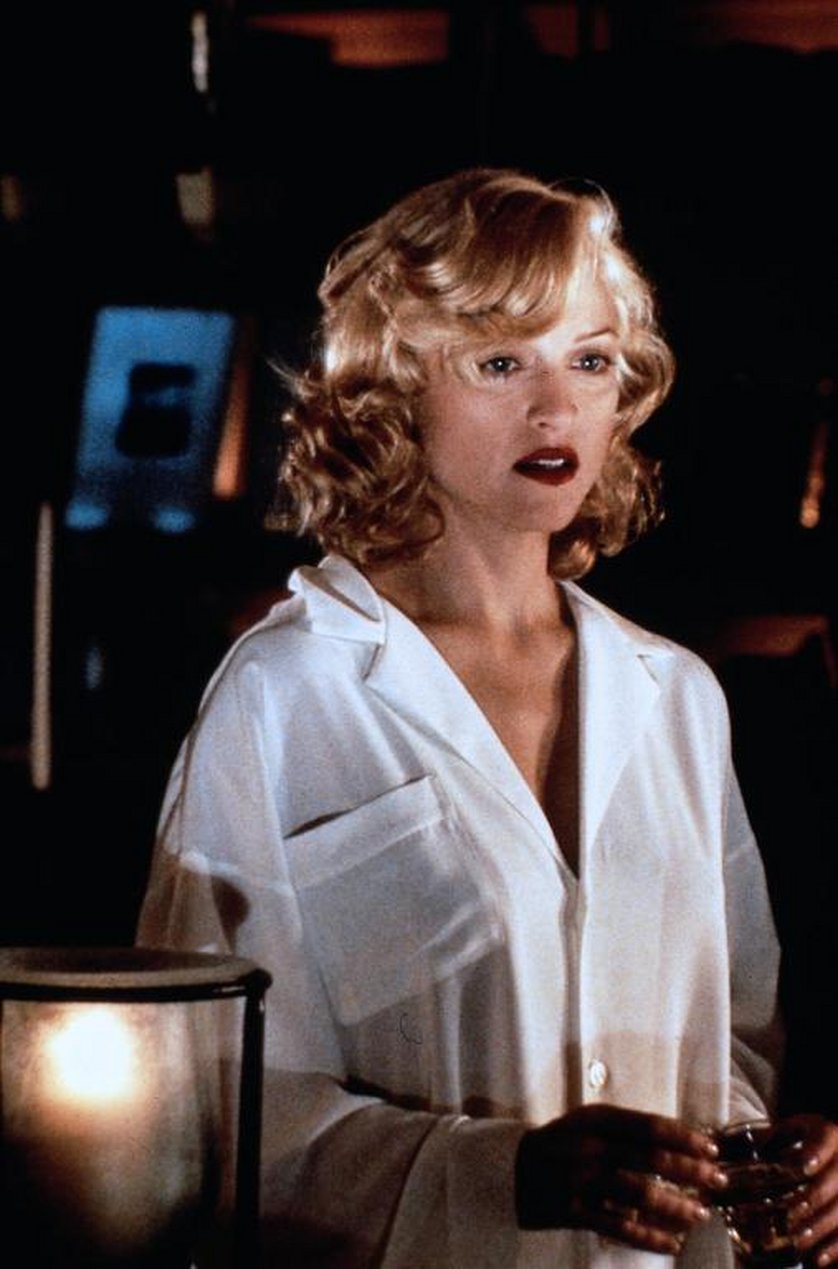 Body Of Evidence Dvd Blu Ray Oder Vod Leihen Videobuster De