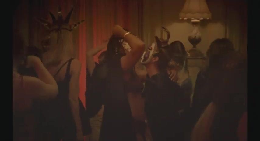 Follies - Trailer - Deutsch - SD