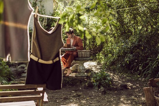 Lilies Not for Me - Szenenbild 6