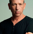 Yftach Katzur