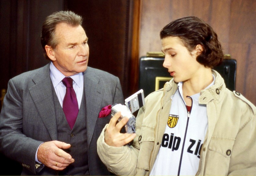 Ein Engel namens HansDieter DVD, Bluray oder VoD leihen VIDEOBUSTER.de Ein Engel namens HansDieter DVD, Bluray oder VoD leihen VIDEOBUSTER.de