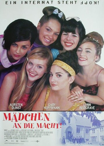 Strike! - Mädchen an die Macht! - Poster 1