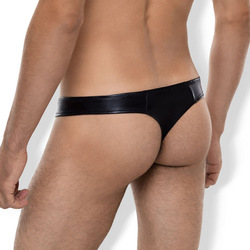 String in Leder-Optik