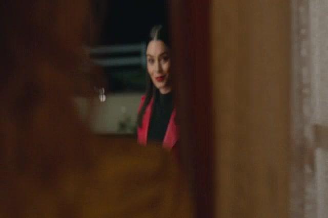 French Girl - Trailer - Deutsch - SD