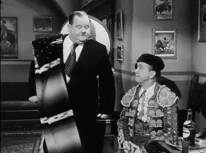 Dick & Doof als Salontiroler - Trailer - Englisch - SD