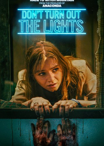 Don't Turn Out the Lights - Poster 3
