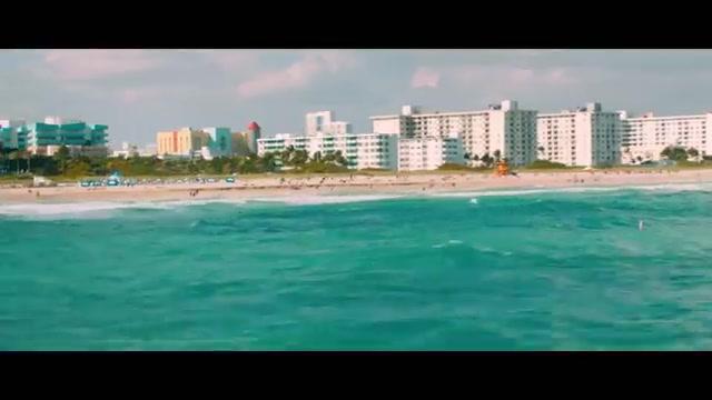 Plastic - Someone Always Pays - Trailer - Deutsch - SD
