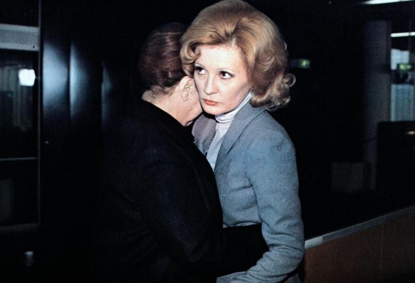 Mutter Küsters' Fahrt zum Himmel DVD oder Bluray leihen VIDEOBUSTER.de