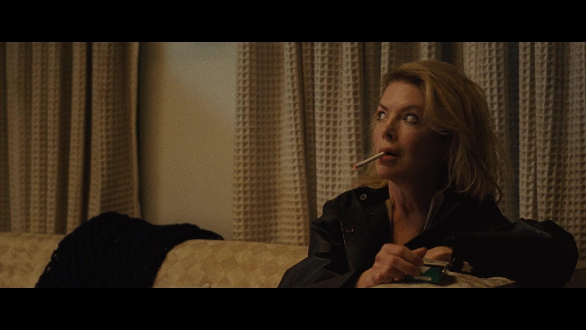 Mother, Couch - Trailer - Deutsch - HD