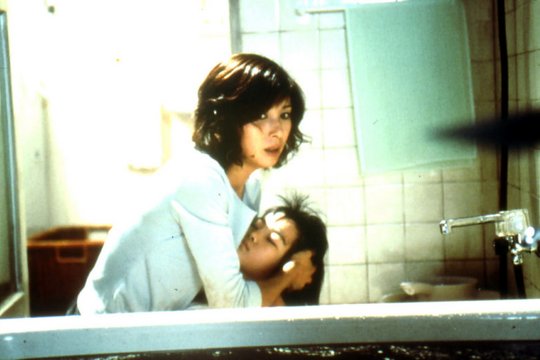 Dark Water - Besuch aus dem Jenseits - Szenenbild 2