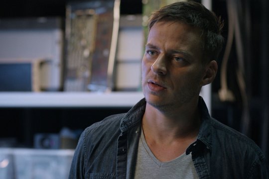 Crossing Lines - Staffel 3 - Szenenbild 8