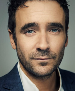 Allan Hawco
