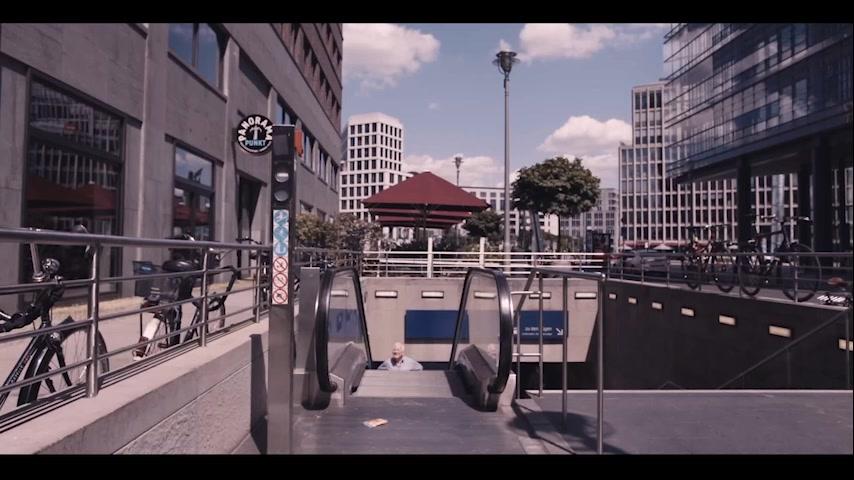 Jeder schreibt für sich allein - Trailer - Deutsch - SD