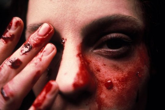May - Die Schneiderin des Todes - Szenenbild 5