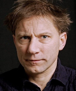 Simon McBurney