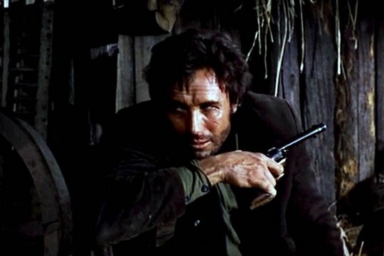 Django spricht das Nachtgebet - Szenenbild 1