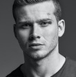 Oliver Stark