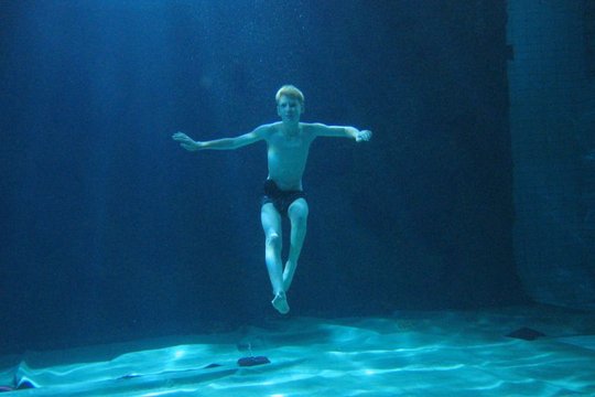 Kim Novak badete nie im See von Genezareth - Szenenbild 13