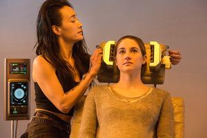 2014 mit Maggie Q in 'Die Bestimmung - Divergent' © Concorde Filmverleih