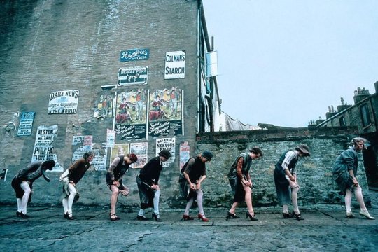 Monty Python's Der Sinn des Lebens - Szenenbild 22