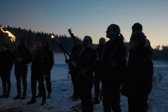 Wolves - Szenenbild 5