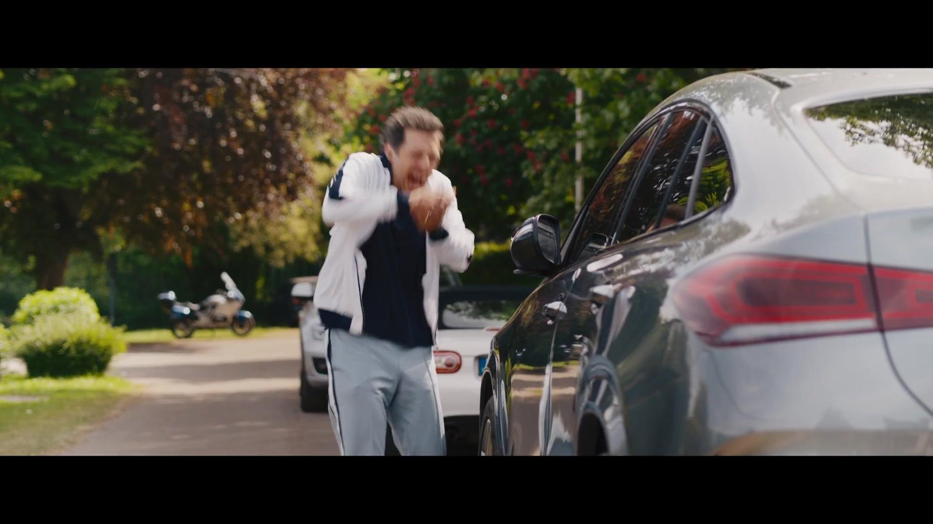 Der Engländer, der auf einen Hügel stieg und von einem Berg herunterkam - Trailer - Deutsch - HD