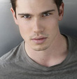 Tanner Novlan