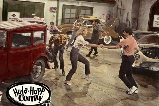 Hula-Hopp, Conny - Szenenbild 1
