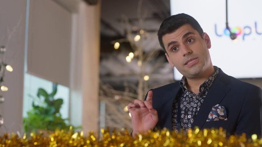 Love on Ice - Weihnachtszauber im Eispalast - Trailer - Deutsch - SD