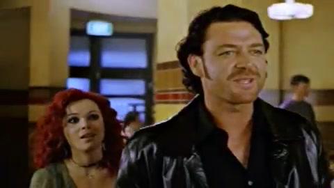 Garage Days - Trailer - Englisch - SD