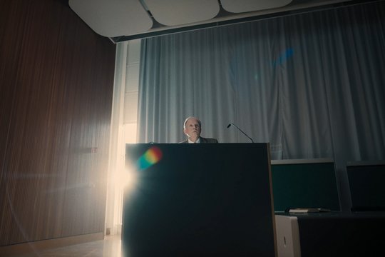 Martin liest den Koran - Szenenbild 33