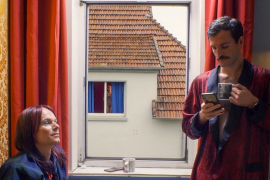 Janine zieht aufs Land - Szenenbild 2