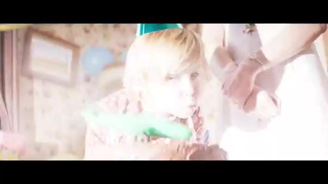Falling - Trailer - Englisch - SD