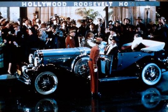 Sunset - Dämmerung in Hollywood - Szenenbild 4