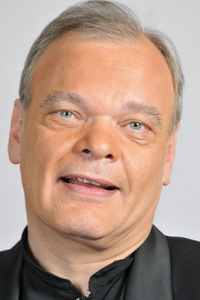 Gaetan Bloom