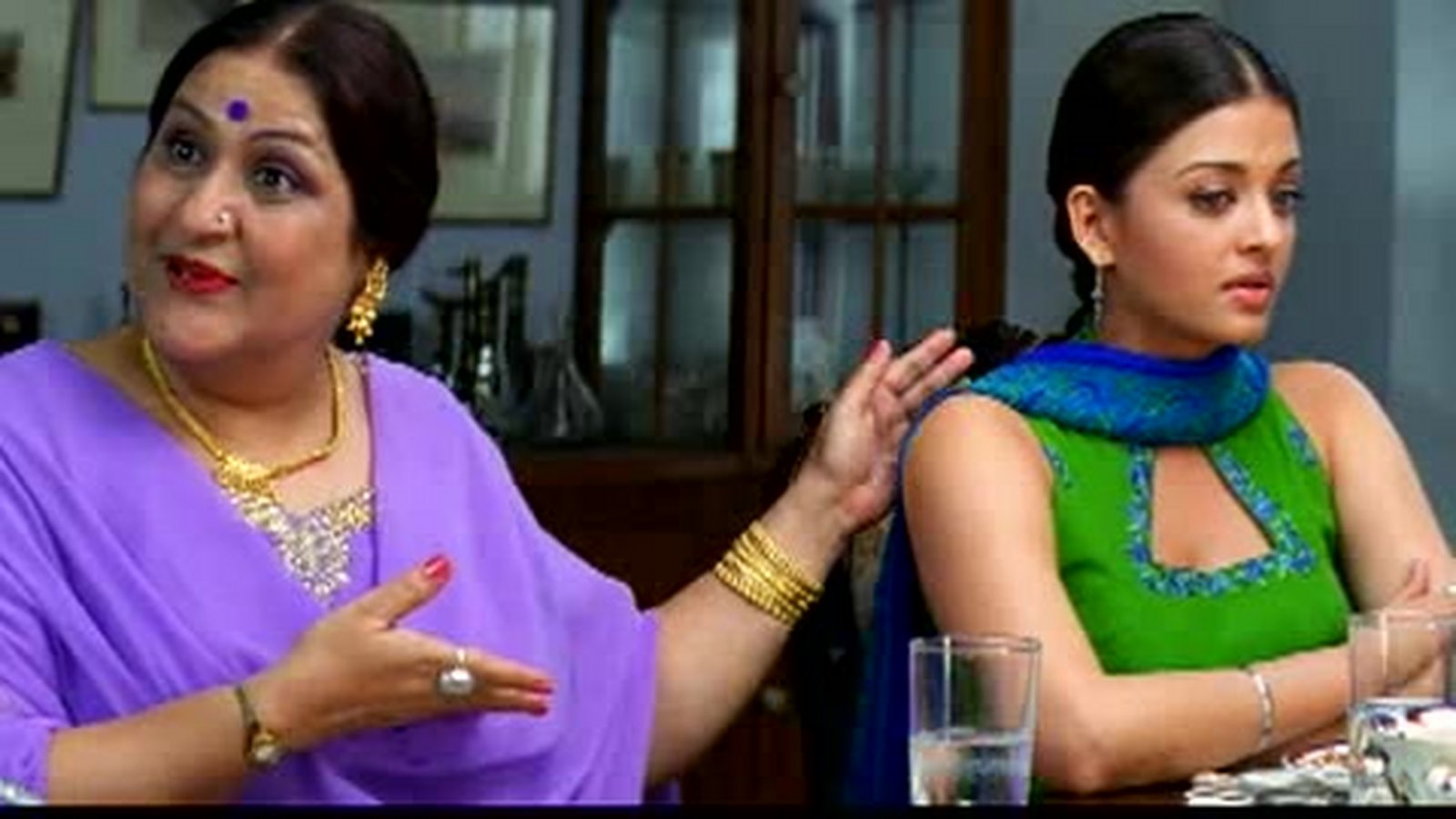 Liebe lieber Indisch DVD, Bluray, 4K UHD leihen VIDEOBUSTER