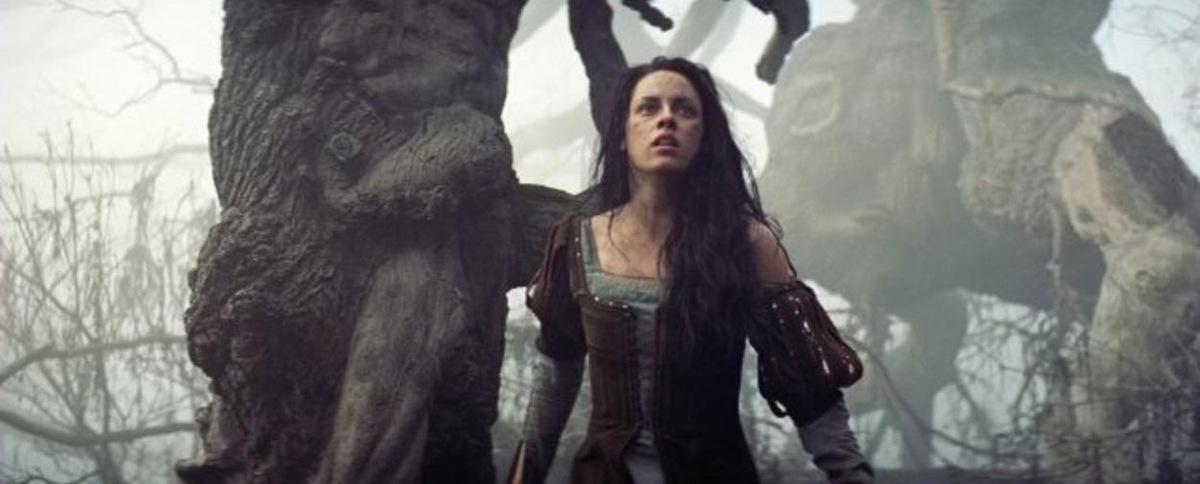 Stewart in 'Snow White & the Huntsman' © Universal Pictures
