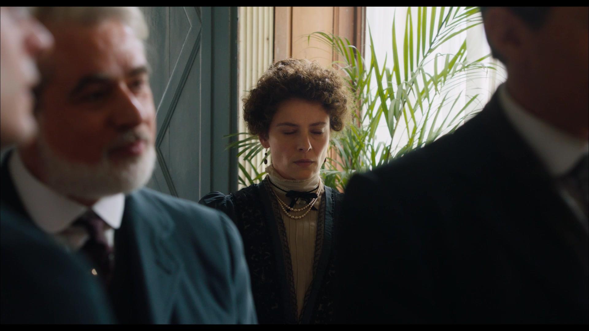 Marie Curie - Elemente des Lebens - Trailer - Deutsch - SD