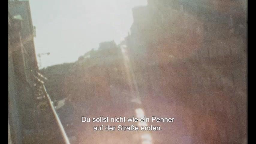 Down and Out in Paris - Trailer - Deutsch - SD