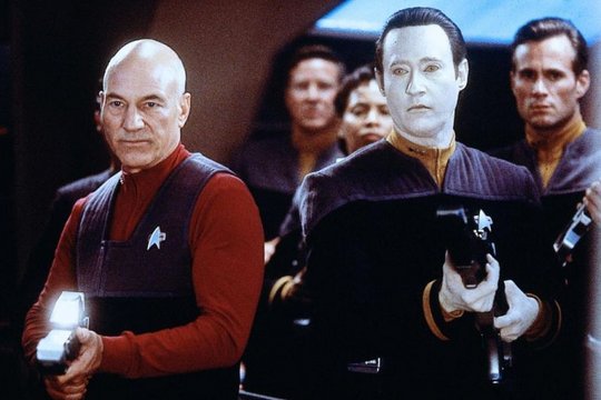 Star Trek 8 - Der erste Kontakt - Szenenbild 1