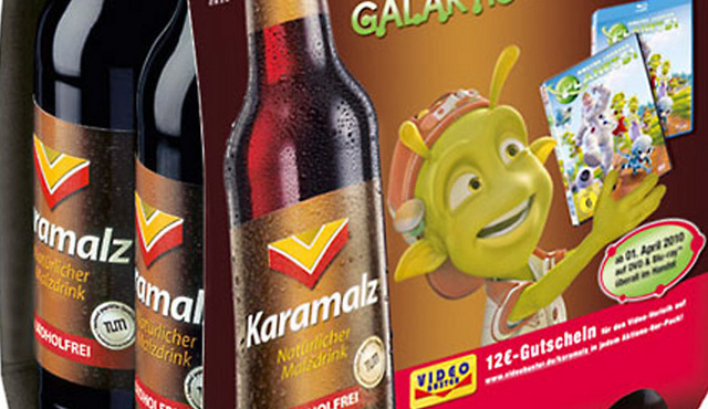 On-Pack-Promotion Planet 51: VIDEOBUSTER und Sony stoßen mit Karamalz an