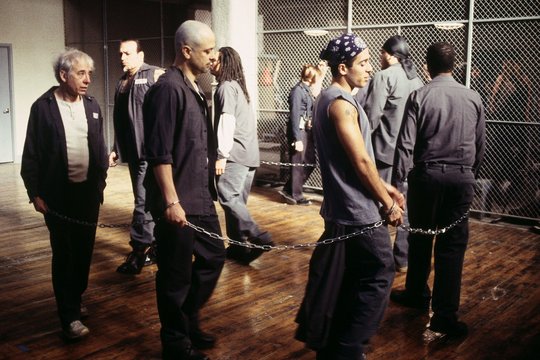 Oz - Staffel 4 - Szenenbild 2