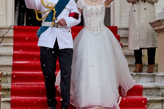 A Merry Royal Christmas - Hochzeit im Schnee - Szenenbild 3