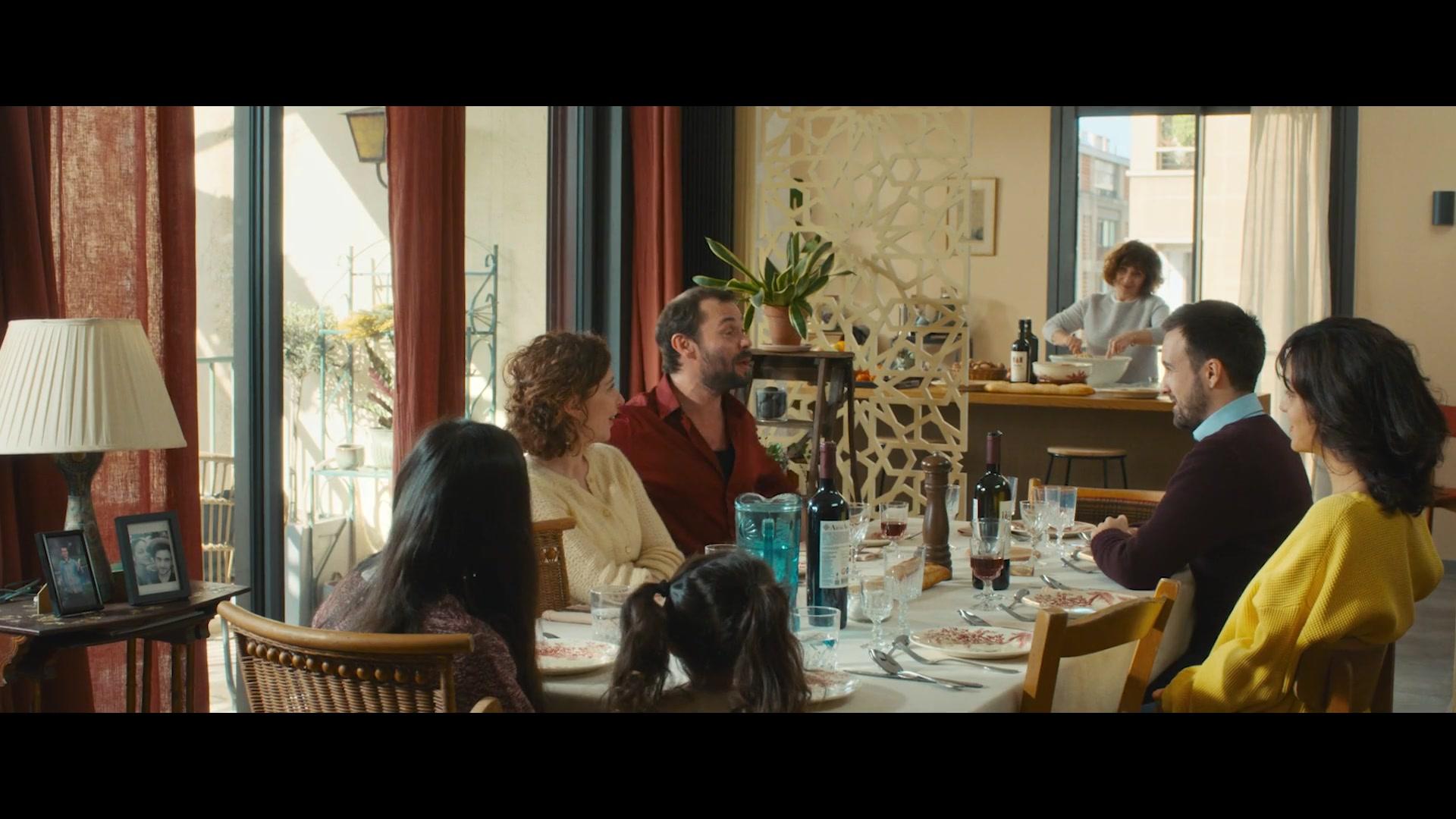 Meine glückliche Familie - Trailer - Deutsch - SD