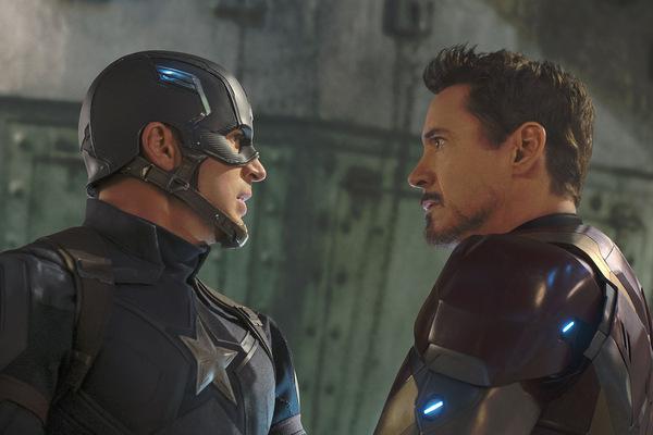 Chris Evans & Robert Downey Jr. in 'First Avenger: Civil War'