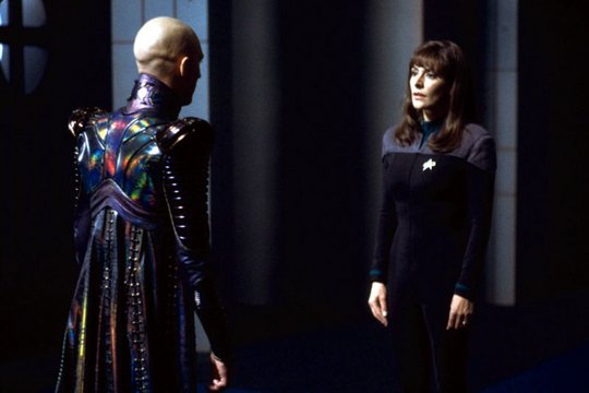 Star Trek 10 - Nemesis - Szenenbild 10