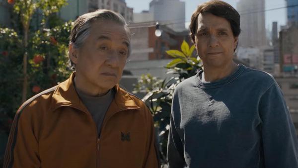 Jackie Chan und Ralph Macchio in KARATE KID - LEGENDS (USA 2025) © Columbia TriStar Pictures