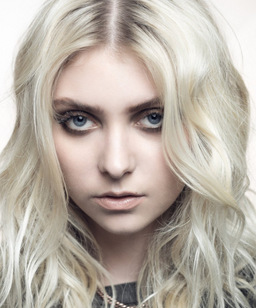 Taylor Momsen