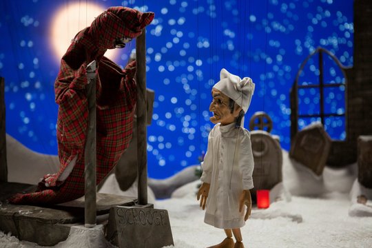 Augsburger Puppenkiste - Geister der Weihnacht - Szenenbild 5