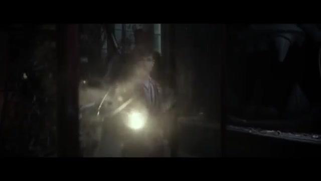 Das Haus der geheimnisvollen Uhren - Teaser - Englisch - SD